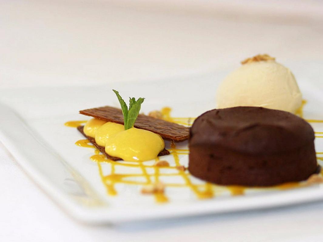 Logis Hotel Restaurant Nougier Saint-Etienne-de-Fursac Ngoại thất bức ảnh