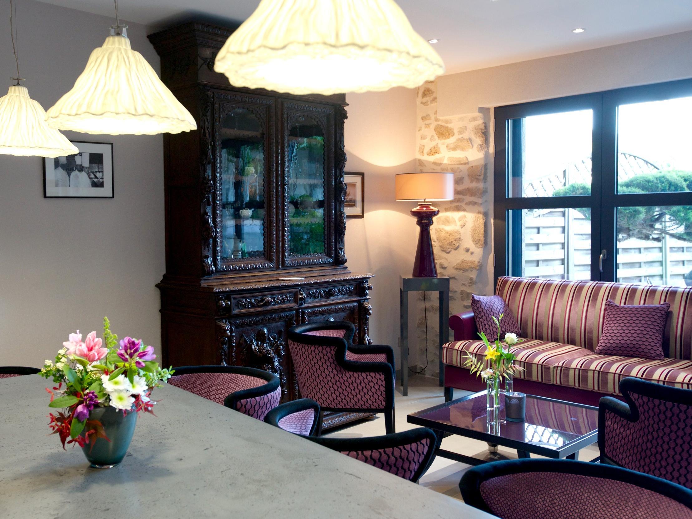 Logis Hotel Restaurant Nougier Saint-Etienne-de-Fursac Ngoại thất bức ảnh